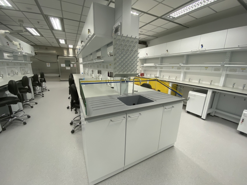 The state-of-the-art facility, tailored to meet user needs, embraces an open-concept layout with 30% partitioned spaces and 70% open workstations.