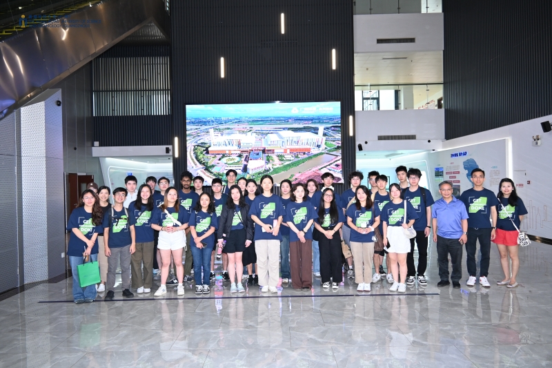 They worked together to identify the sustainability challenges of both campuses and developed innovative prototypes to address these challenges.