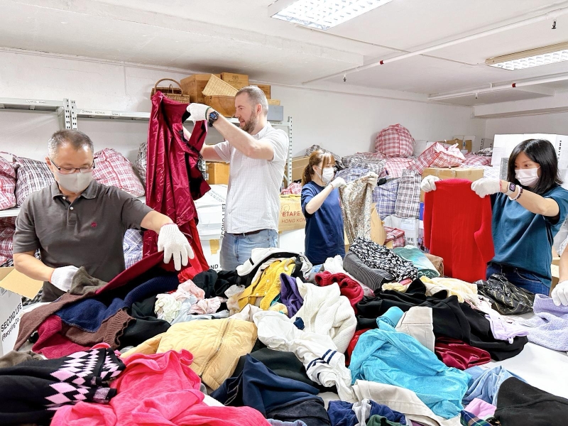 Our volunteers sorted through 735 kg of unwanted clothing in just one afternoon for reuse, resale, recycling, and downcycling