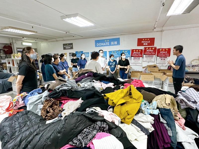The activity was organized through HKUST’s Impact Makers Program, which encourages staff to engage in community service on issues they are passionate about.