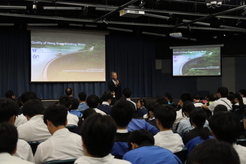 Ir Dr HF Chan, BBS, Chairman of Drinking Water Safety Advisory Committee at Development Bureau, covered water quality sampling methods, materials used in the water supply network, and how it influenced water quality, and what the community can do to monitor and enhance drinking water quality.