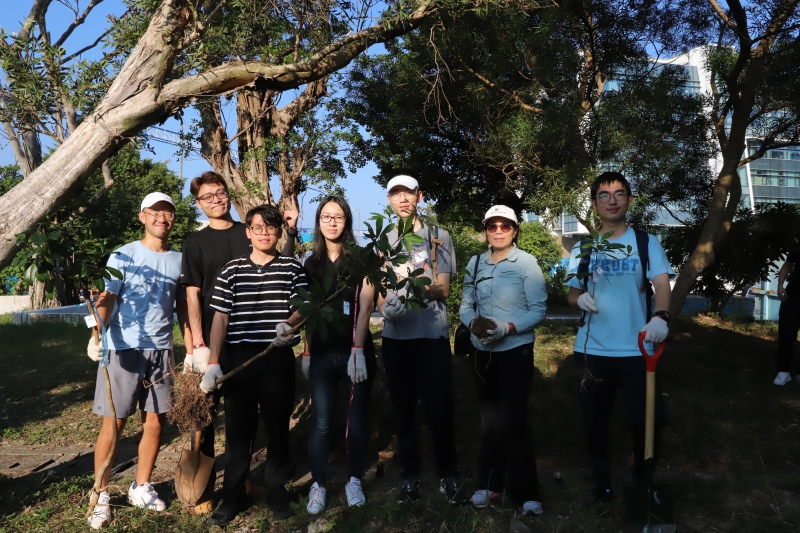 For many participants, it was their first time exploring a forest, experiencing its serenity and getting their hands in the soil.